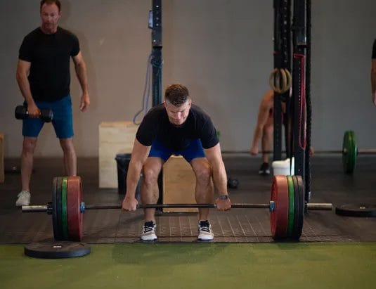 CrossFit Willemsoord Man Performing a Deadlift